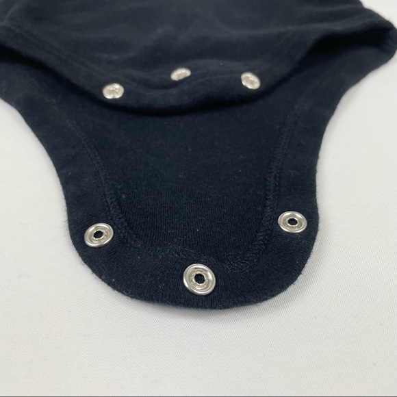 3/$25 Pink Floyd The Wall Newborn Baby Bodysuit One Piece Long Sleeves 0… - Picture 3 of 5